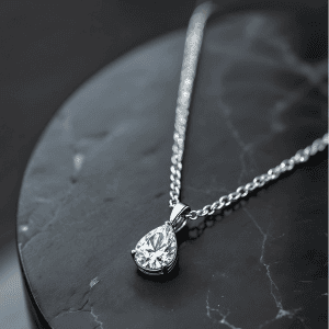 silver-necklace